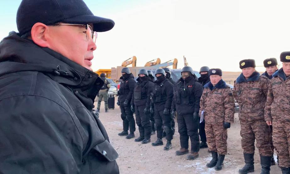 763 тэрбум төгрөгөөр тэтгэврийн зээл тэглэх нь тохиолдол уу? ТОХИРОЛЦОО ЮУ?