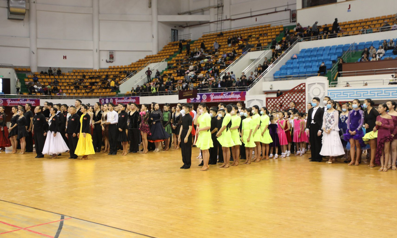 Улаанбаатар хотын бүжгийн спортын аварга шалгаруулах тэмцээн боллоо