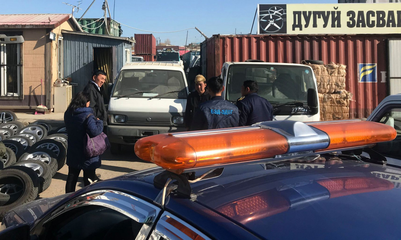 Үзлэг шалгалт хийж, зөвлөн туслах үйлчилгээ үзүүллээ