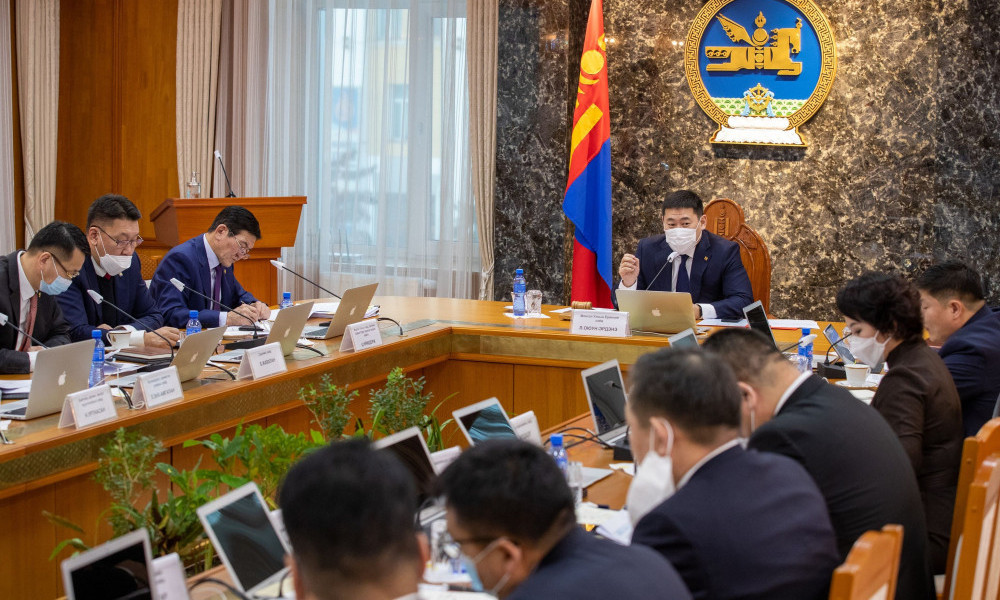 Засгийн газар 09:00 цагаас ээлжит бусаар хуралдана