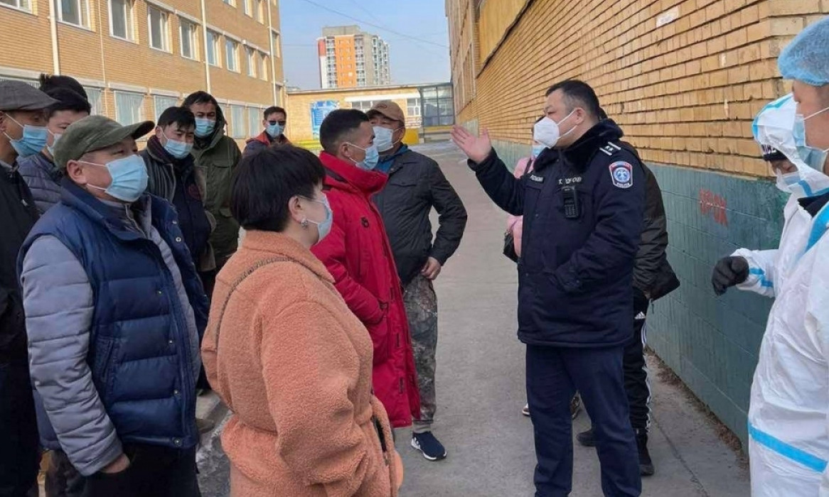 Шинжилгээний цаг аваагүй иргэд дараалалд зогсон, ачаалал үүсгэж байна