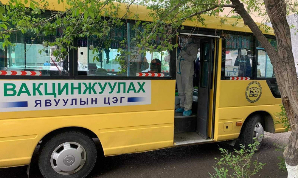 Ойрын хавьтлуудад шинжилгээ хийх автобустай багуудыг ажиллуулж эхэллээ