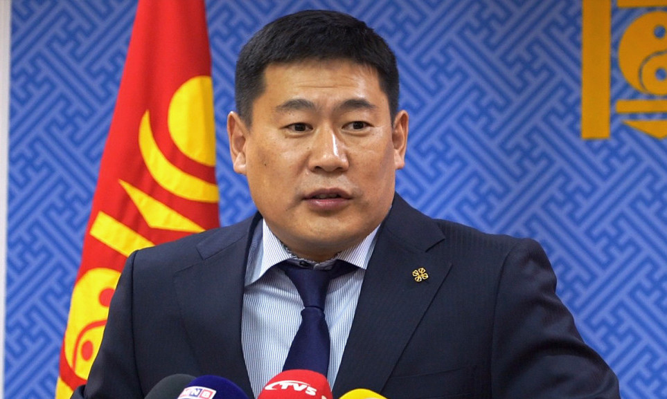 МАН-ы Удирдах зөвлөл Л.Оюун-Эрдэнийг намын даргад 100 хувь дэмжжээ
