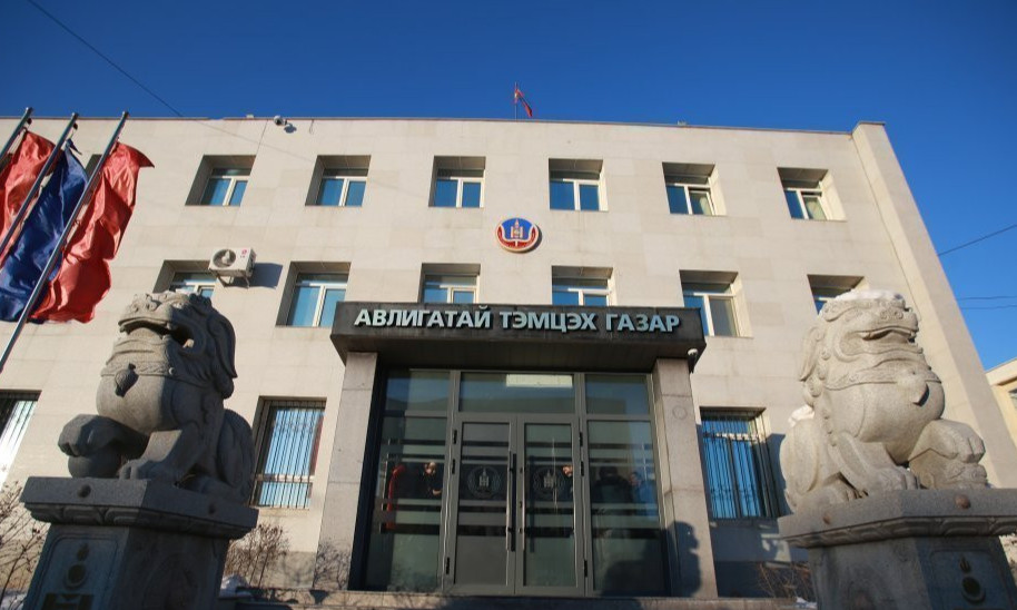 Авлигын 12 хэргийг шүүхэд шилжүүлжээ