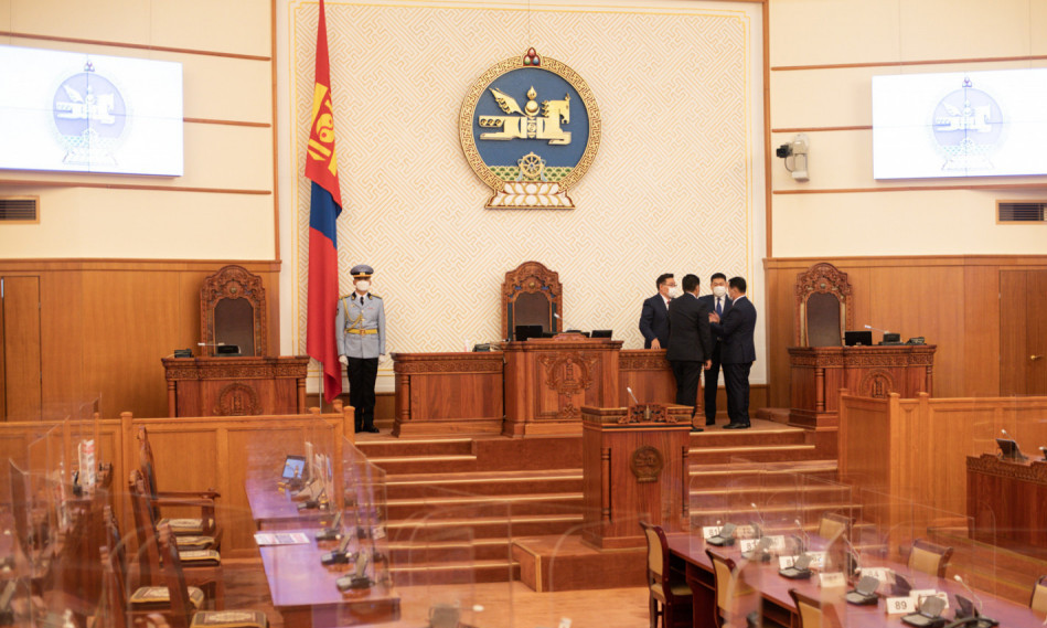 Жолоочийн даатгал болон Виртуал хөрөнгийн үйлчилгээ үзүүлэгчийн хуулийн төслийг хэлэлцэнэ