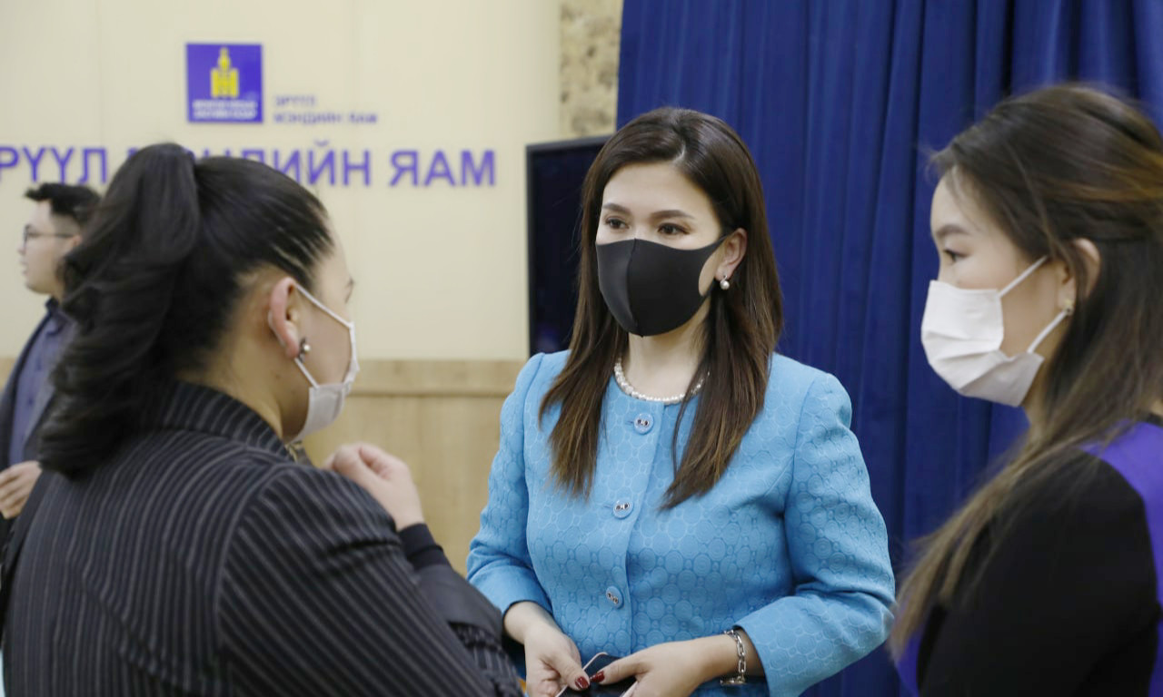Умайн хүзүүний хорт хавдраас сэргийлэх чиглэлээр чөлөөт уулзалт зохион байгууллаа
