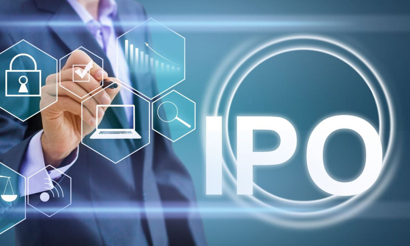 Банкуудын IPO гаргах хугацааг сунгах нь зөв эсэх дээр хэн нь ямар байр суурь илэрхийлсэн бэ?