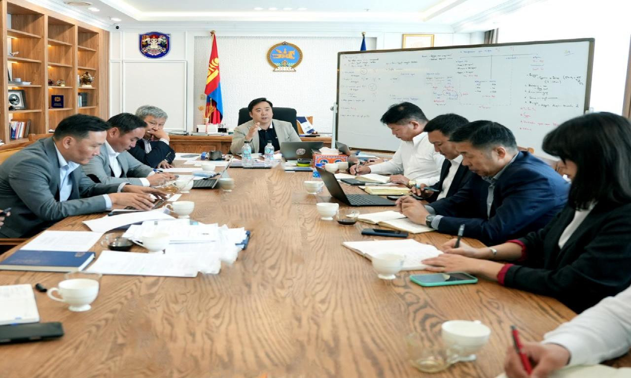 А.БАЯР: ДРИФТ ХИЙХ СОНИРХОЛТОЙ ИРГЭДИЙН ХҮСЛИЙГ ХААЖ БООЖ БОЛОХГҮЙ