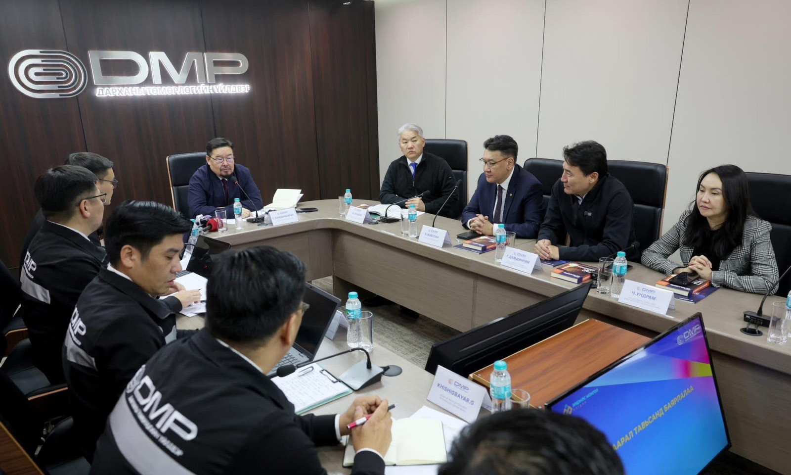 Гангийн цогцолбор байгуулах газрыг тусгай хэрэгцээнд авна