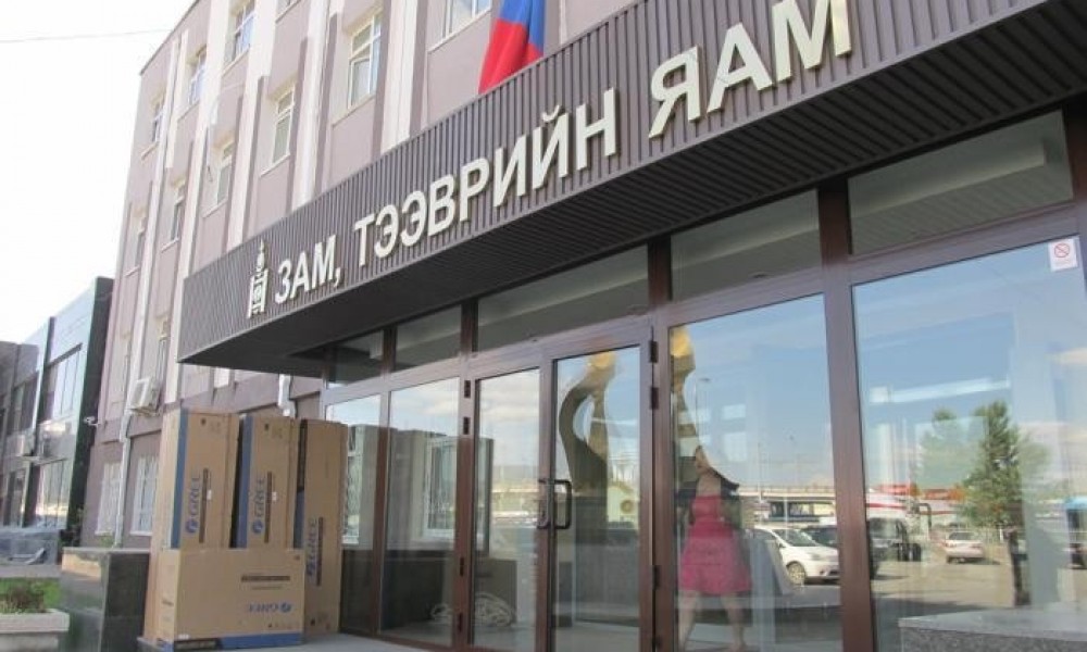 Үхсэн хүн үг хэлэхгүй хэмээн бас нэг тохуурхал болоод өнгөрөх үү?