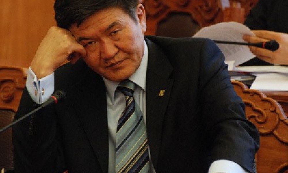 Ц.Нямдоржоос эрх мэдэлтэн, хууль завхруулагч нар айж байна