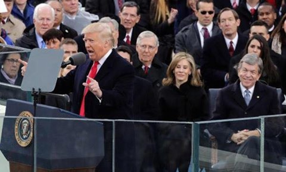 Трамп шиг улс төрч Монголд үгүйлэгдэж байна